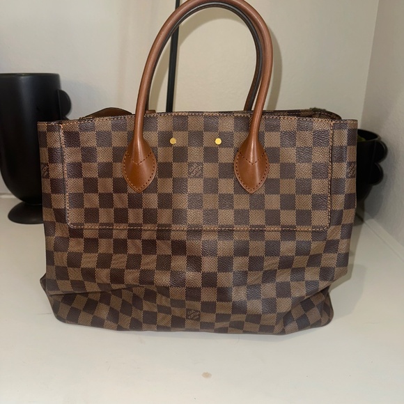 Bag - Picture 2 of 5